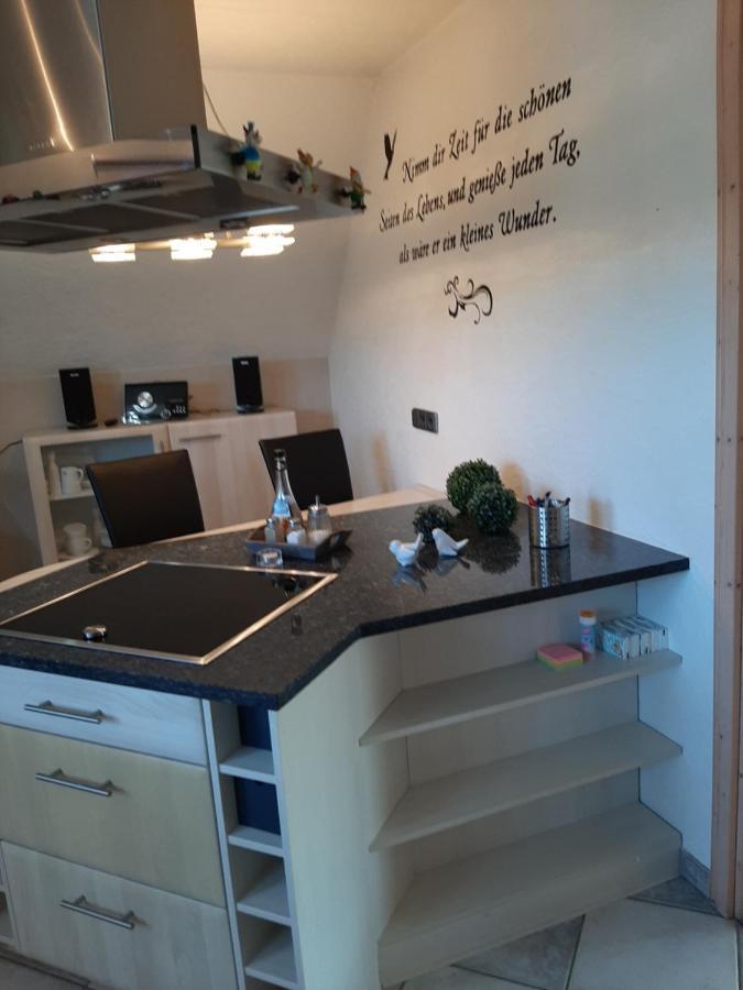 Ferienwohnung Fitness Entspannung Sauna Im Westerwald Derschen Bagian luar foto