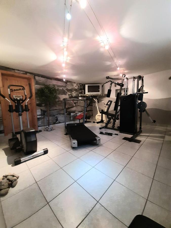 Ferienwohnung Fitness Entspannung Sauna Im Westerwald Derschen Bagian luar foto