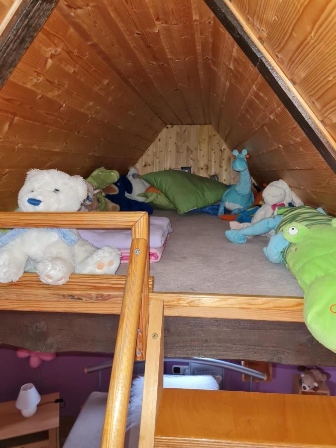 Ferienwohnung Fitness Entspannung Sauna Im Westerwald Derschen Bagian luar foto
