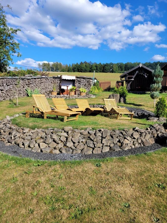 Ferienwohnung Fitness Entspannung Sauna Im Westerwald Derschen Bagian luar foto