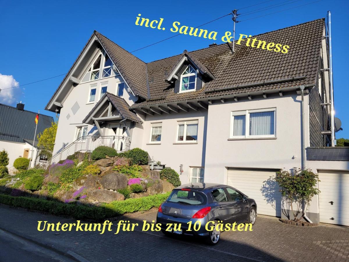 Ferienwohnung Fitness Entspannung Sauna Im Westerwald Derschen Bagian luar foto